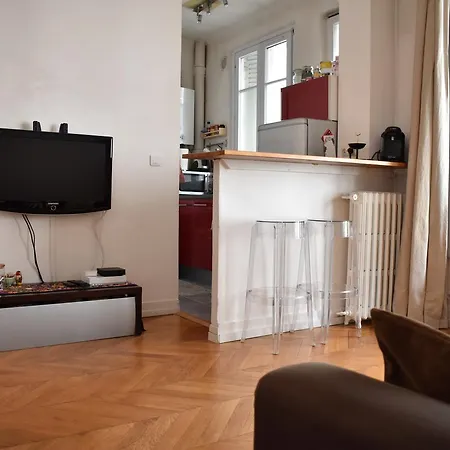 1 Bedroom Flat In Le Marais * Paris