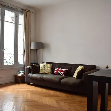 Apartment 1 Bedroom Flat In Le Marais